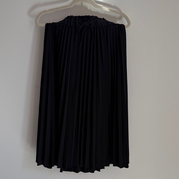 Athleta Hayes Pleated Midi Skirt - Picture 3 of 6